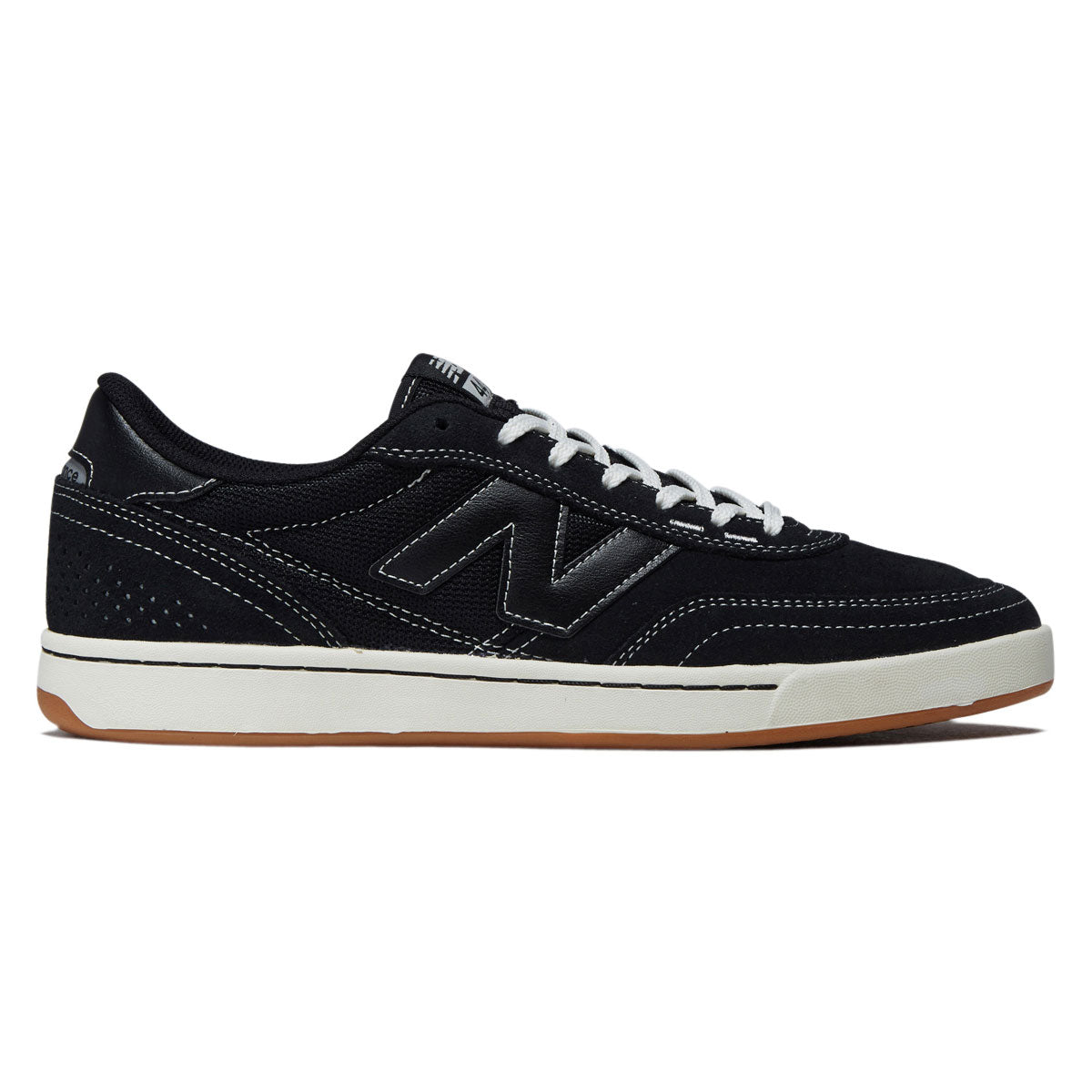 New Balance – SIXES & SEVENS SKATESHOP
