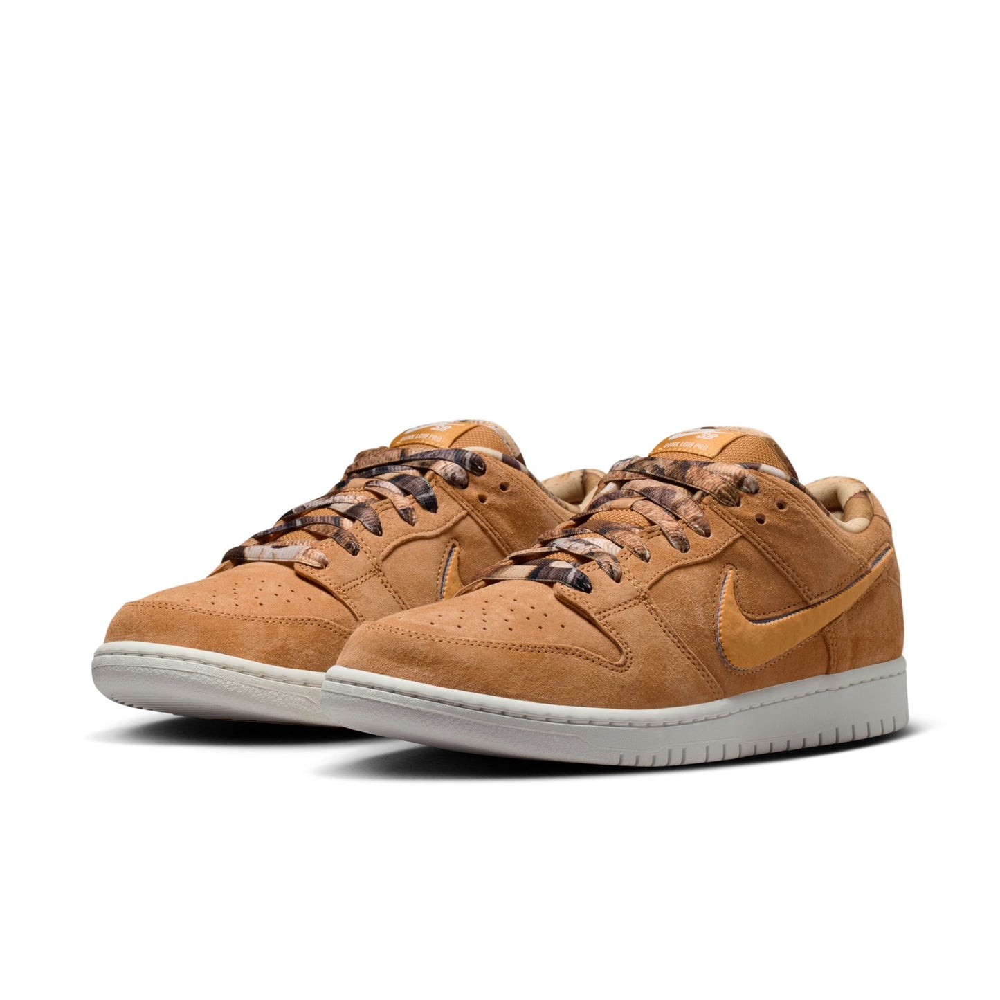 Nike SB Note Manchester 'Biscuit' Dunk Low Pro   - IO9508 200
