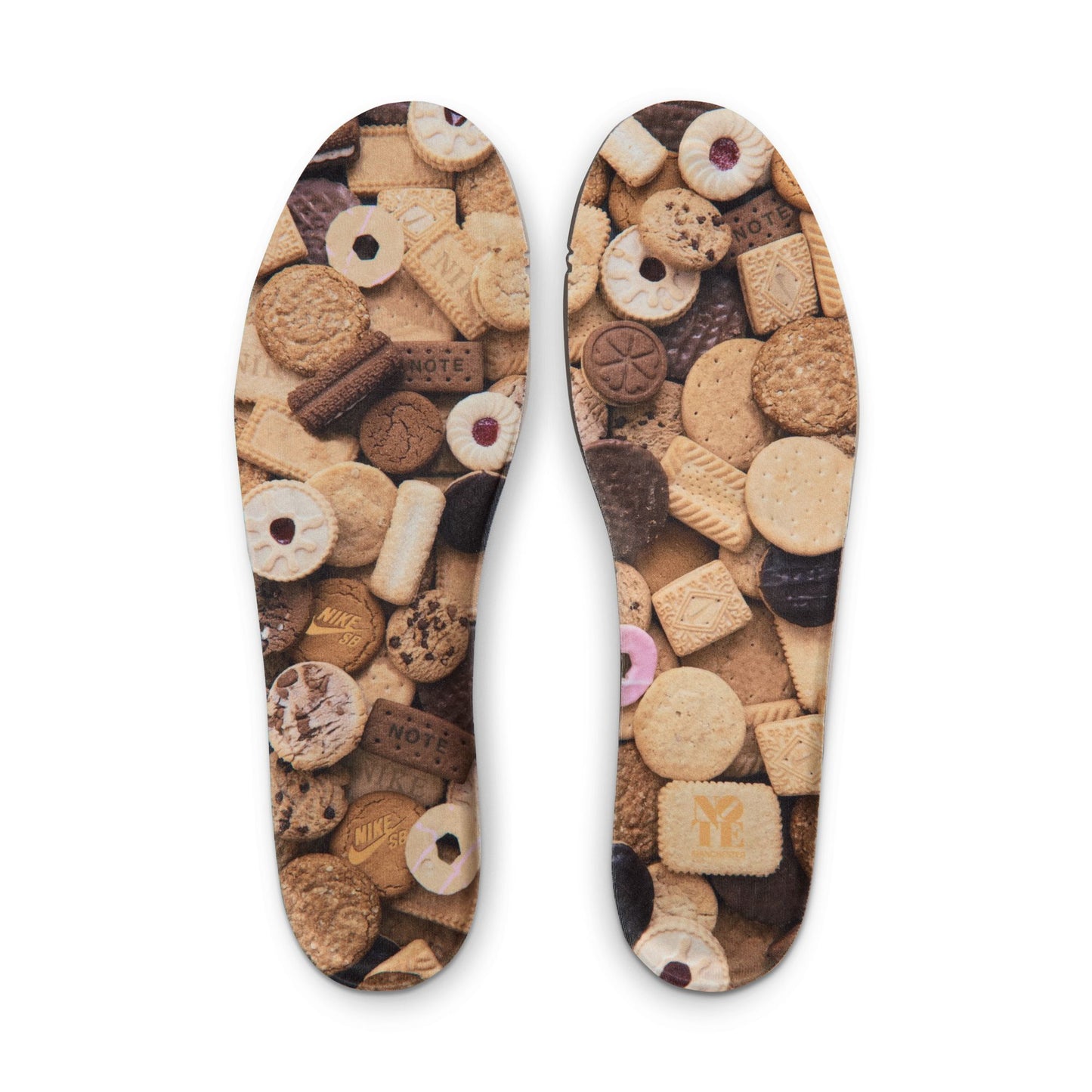 Nike SB Note Manchester 'Biscuit' Dunk Low Pro   - IO9508 200