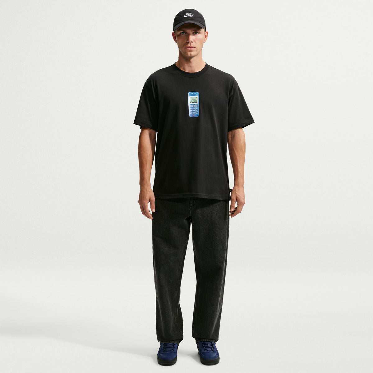 Nike SB LSE Phone T-Shirt - Black