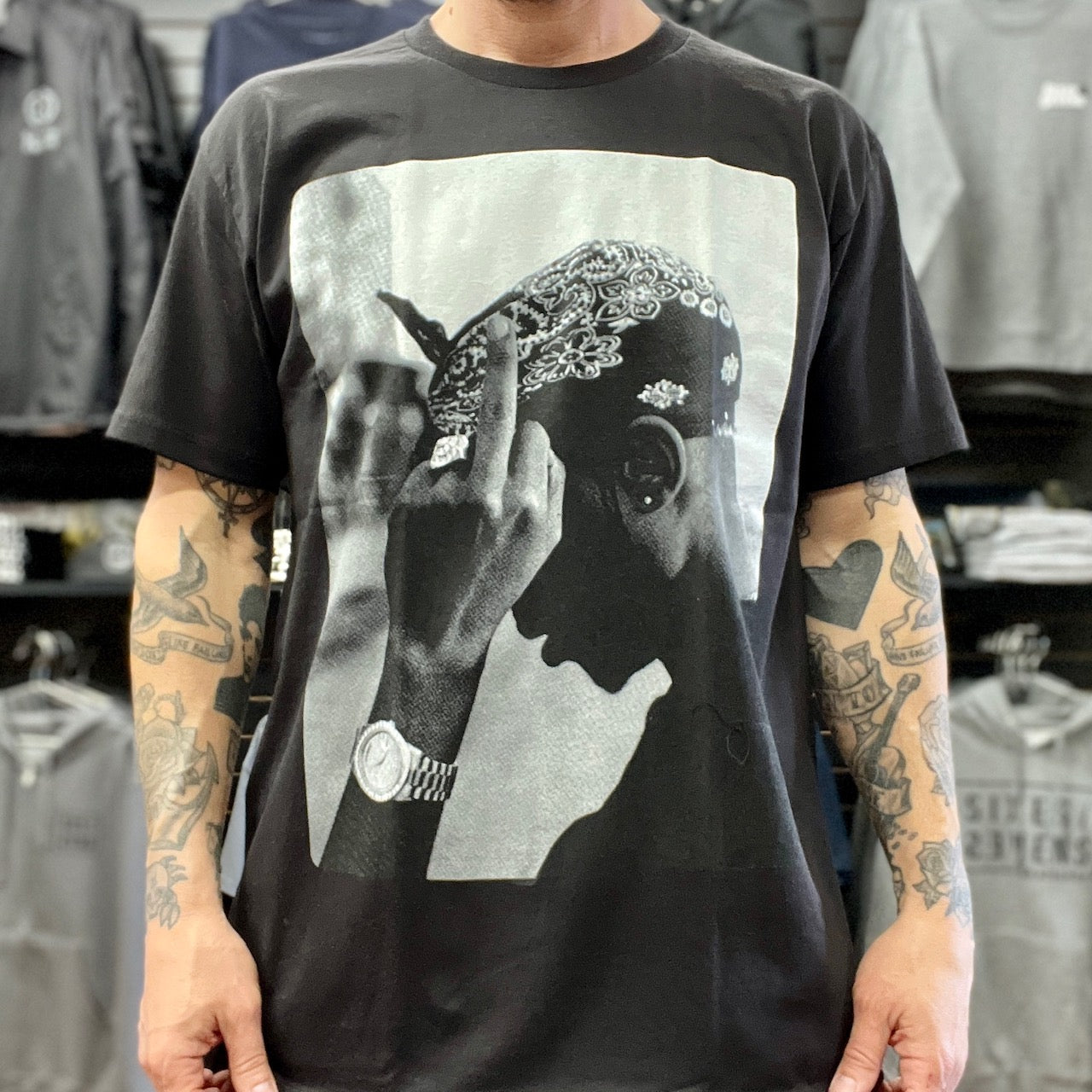 Tupac T-Shirt - Middle Finger